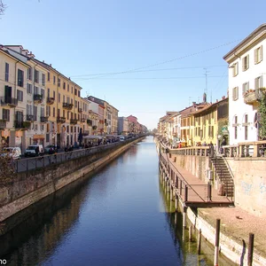 A sunny Saturday morning in Milan — DSC00372
