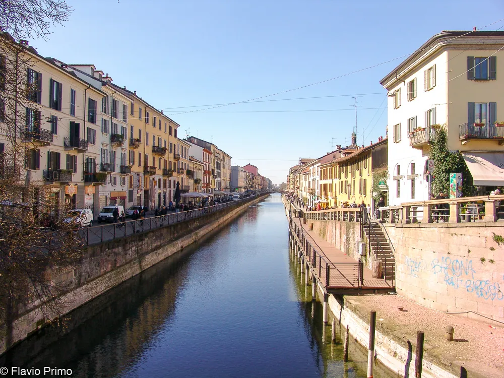 A sunny Saturday morning in Milan — DSC00372