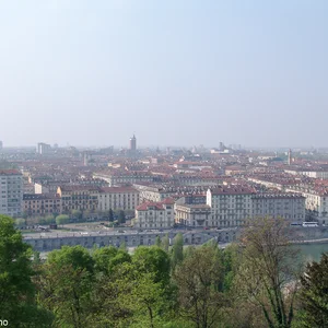 Il cielo su Torino sembra ridere al tuo fianco — DSC00784