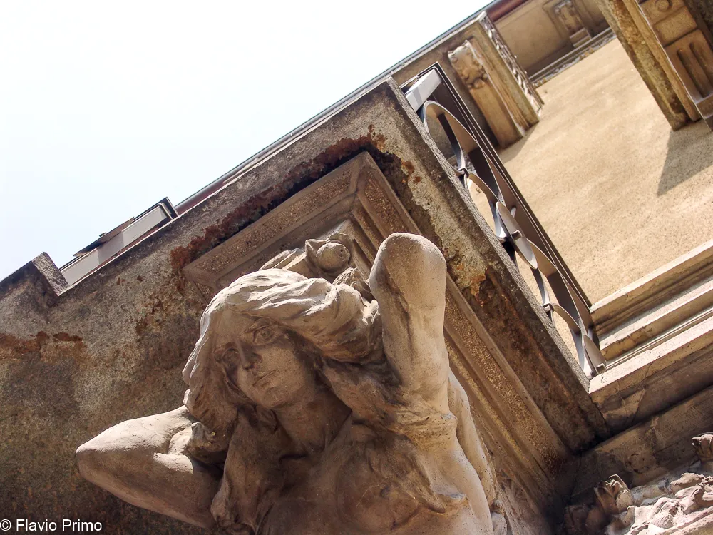 Il cielo su Torino sembra ridere al tuo fianco — DSC00902