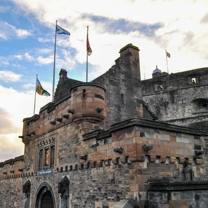 Wylcome to Edinburgh! — DSC_0153